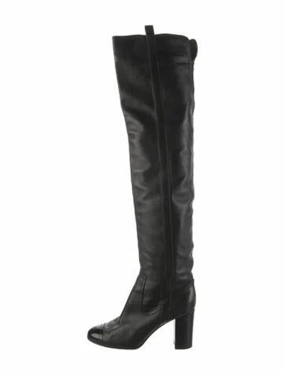 Pre-owned Chanel Interlocking Cc Logo Lambskin Boots In Black