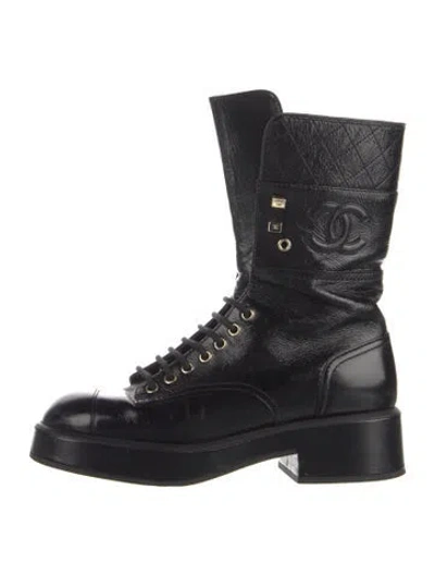 Pre-owned Chanel Interlocking Cc Logo Lambskin Combat Boots In Blue