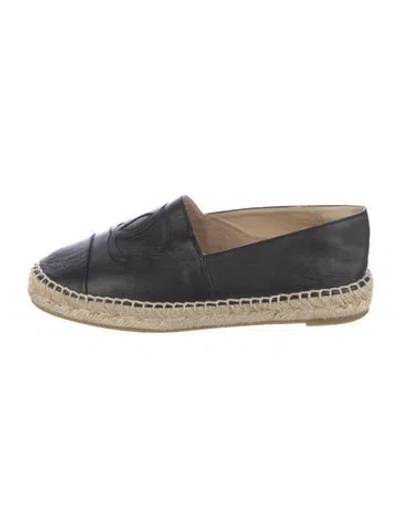 Pre-owned Chanel Interlocking Cc Logo Lambskin Espadrilles In Black