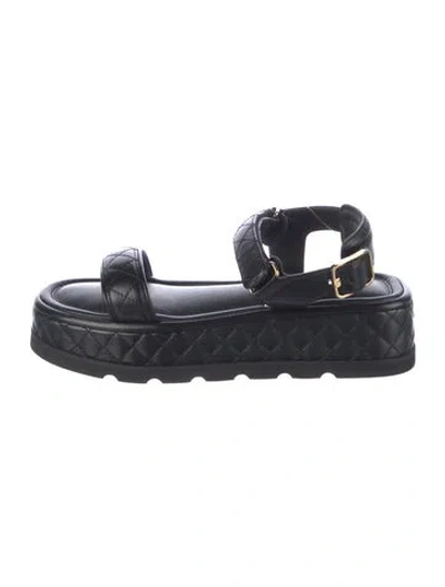 Pre-owned Chanel Interlocking Cc Logo Lambskin Espadrilles In Black
