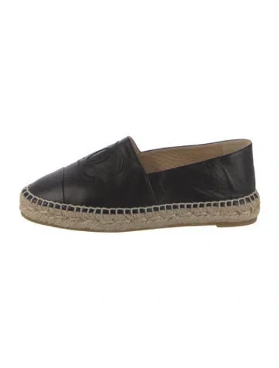 Pre-owned Chanel Interlocking Cc Logo Lambskin Espadrilles In Black
