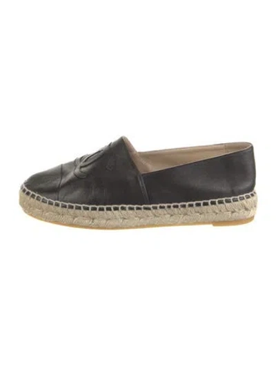 Pre-owned Chanel Interlocking Cc Logo Lambskin Espadrilles In Black