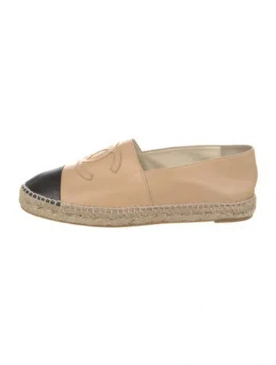 Pre-owned Chanel Interlocking Cc Logo Lambskin Espadrilles In Neutral