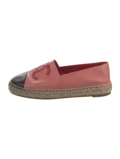 Pre-owned Chanel Interlocking Cc Logo Lambskin Espadrilles In Pink