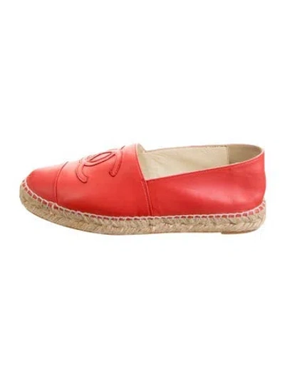 Pre-owned Chanel Interlocking Cc Logo Lambskin Espadrilles In Red