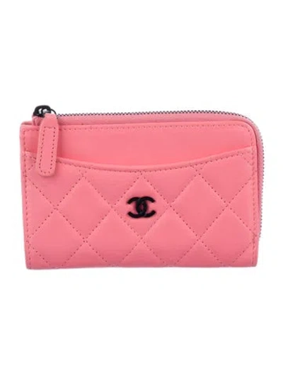 Pre-owned Chanel Interlocking Cc Logo Lambskin Wallet In Pink