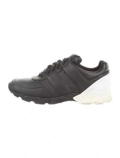 Pre-owned Chanel Interlocking Cc Logo Leather Athletic Sneakers In Black