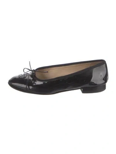 Pre-owned Chanel Interlocking Cc Logo Leather Ballet Flats