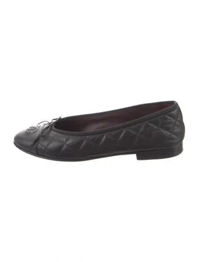 Pre-owned Chanel Interlocking Cc Logo Leather Ballet Flats In Black