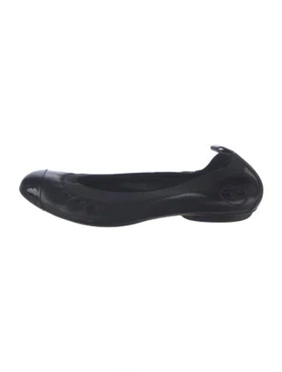 Pre-owned Chanel Interlocking Cc Logo Leather Ballet Flats In Black