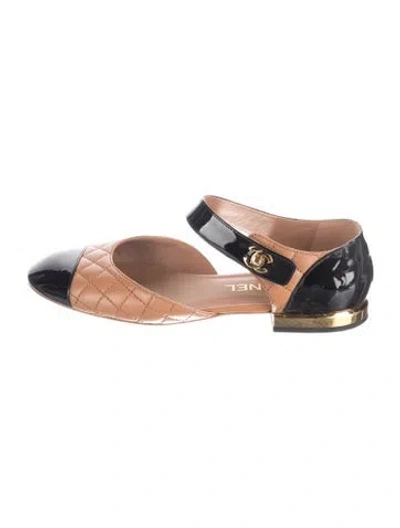 Pre-owned Chanel Interlocking Cc Logo Leather Ballet Flats In Brown
