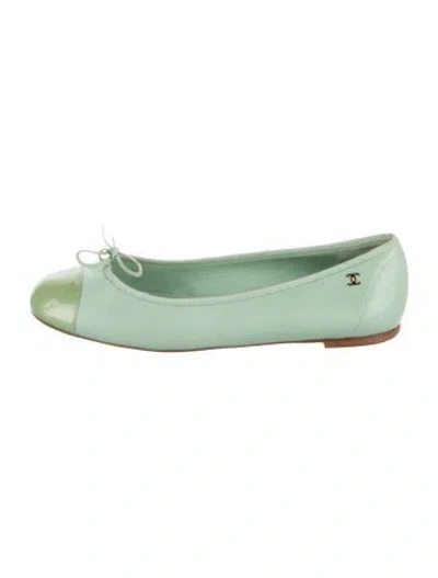 Pre-owned Chanel Interlocking Cc Logo Leather Ballet Flats In Green