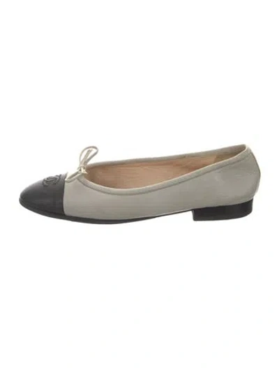 Pre-owned Chanel Interlocking Cc Logo Leather Ballet Flats In Multi