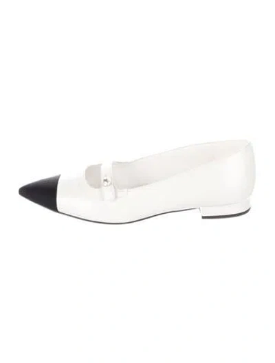 Pre-owned Chanel Interlocking Cc Logo Leather Ballet Flats In White
