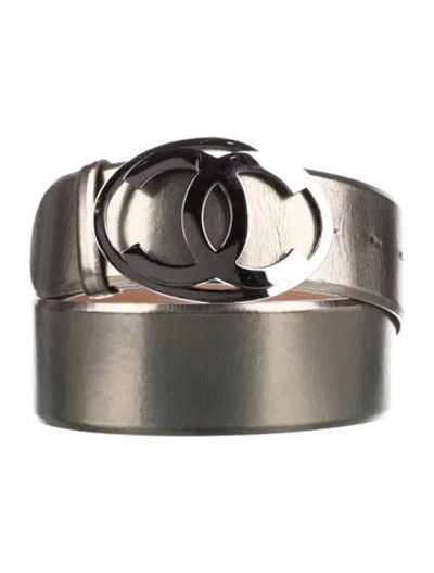 Pre-owned Chanel Interlocking Cc Logo Leather Belt In Neutral