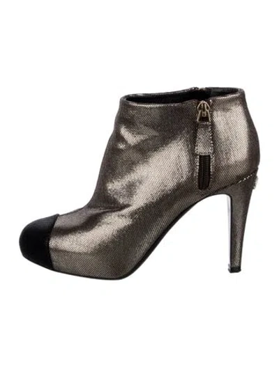 Pre-owned Chanel Interlocking Cc Logo Leather Boots