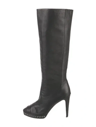 Pre-owned Chanel Interlocking Cc Logo Leather Boots In Black