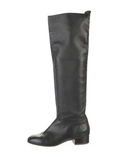 Pre-owned Chanel Interlocking Cc Logo Leather Boots In Black