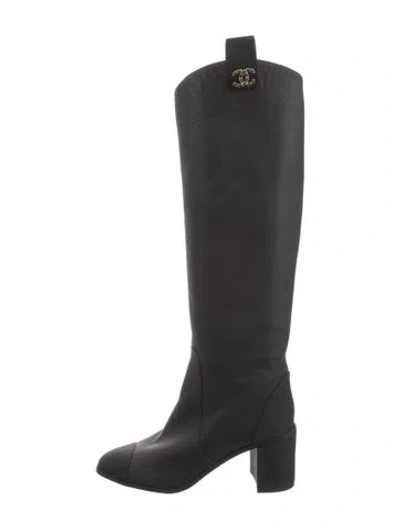 Pre-owned Chanel Interlocking Cc Logo Leather Boots In Black
