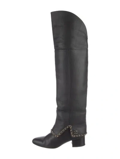 Pre-owned Chanel Interlocking Cc Logo Leather Boots In Black