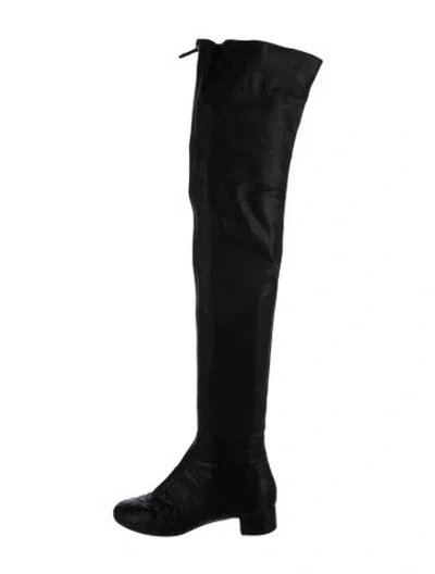 Pre-owned Chanel Interlocking Cc Logo Leather Boots In Black