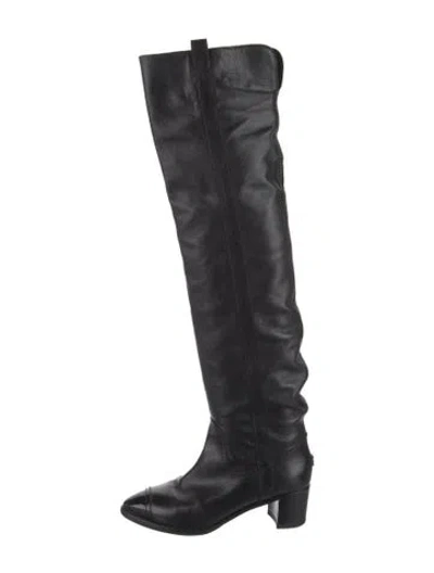 Pre-owned Chanel Interlocking Cc Logo Leather Boots In Black
