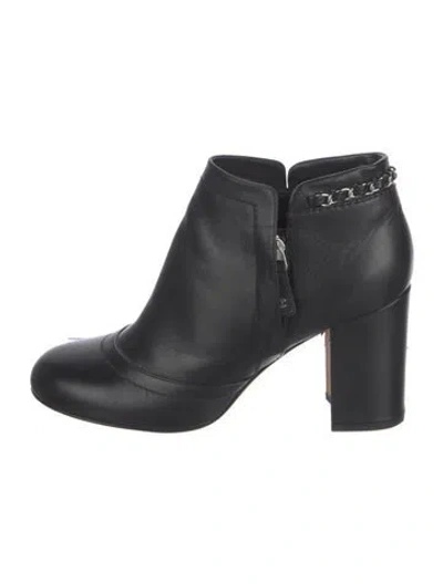 Pre-owned Chanel Interlocking Cc Logo Leather Boots In Black