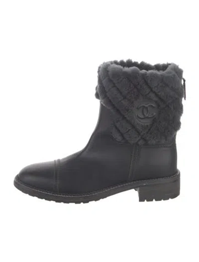Pre-owned Chanel Interlocking Cc Logo Leather Boots In Blue