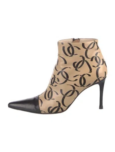 Pre-owned Chanel Interlocking Cc Logo Leather Boots In Brown