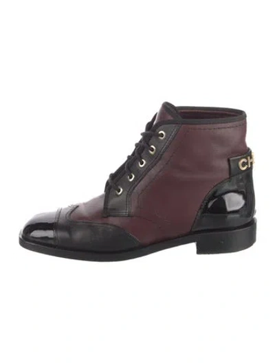 Pre-owned Chanel Interlocking Cc Logo Leather Boots In Burgundy