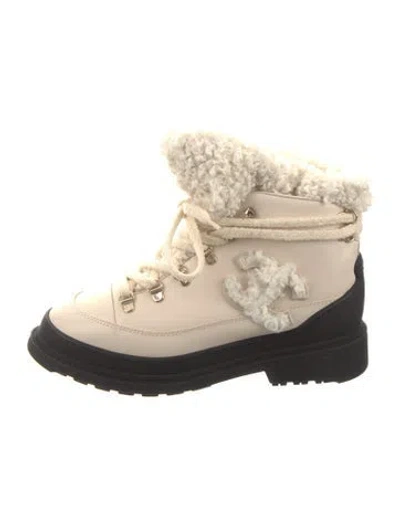 Pre-owned Chanel Interlocking Cc Logo Leather Combat Boots