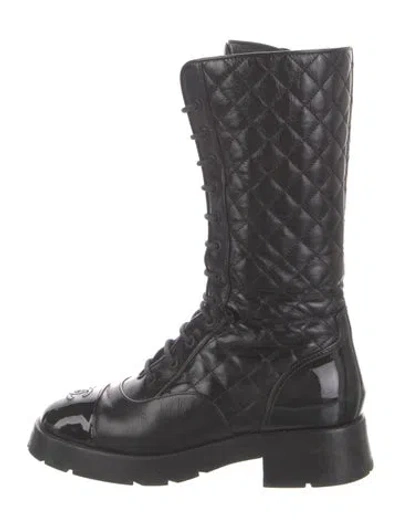 Pre-owned Chanel Interlocking Cc Logo Leather Combat Boots In Black