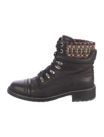 Pre-owned Chanel Interlocking Cc Logo Leather Combat Boots In Black