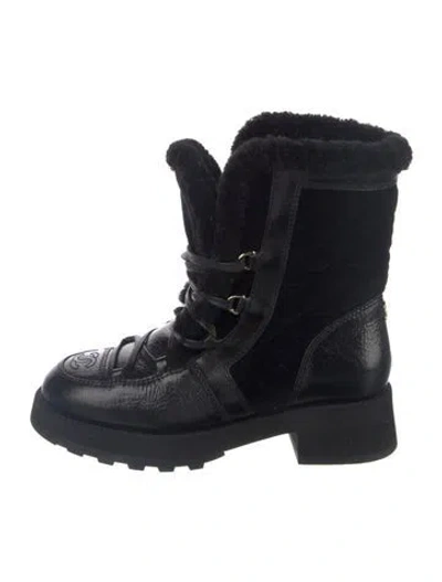 Pre-owned Chanel Interlocking Cc Logo Leather Combat Boots In Black