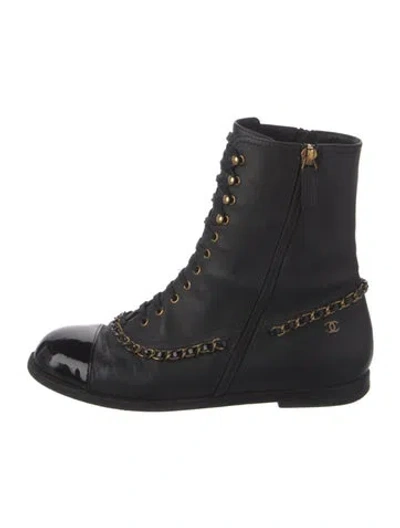 Pre-owned Chanel Interlocking Cc Logo Leather Combat Boots In Black