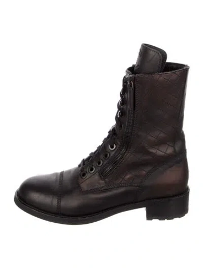Pre-owned Chanel Interlocking Cc Logo Leather Combat Boots In Black