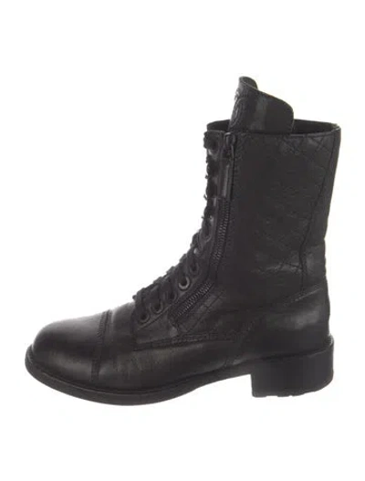 Pre-owned Chanel Interlocking Cc Logo Leather Combat Boots In Black