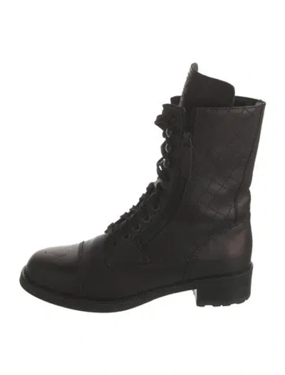 Pre-owned Chanel Interlocking Cc Logo Leather Combat Boots In Black