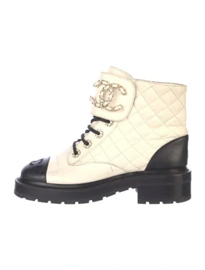 Pre-owned Chanel Interlocking Cc Logo Leather Combat Boots In Neutral