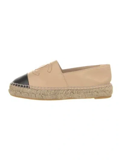 Pre-owned Chanel Interlocking Cc Logo Leather Espadrilles