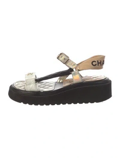 Pre-owned Chanel Interlocking Cc Logo Leather Espadrilles