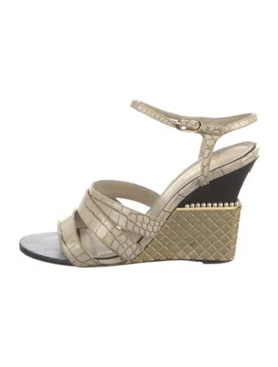 Pre-owned Chanel Interlocking Cc Logo Leather Espadrilles