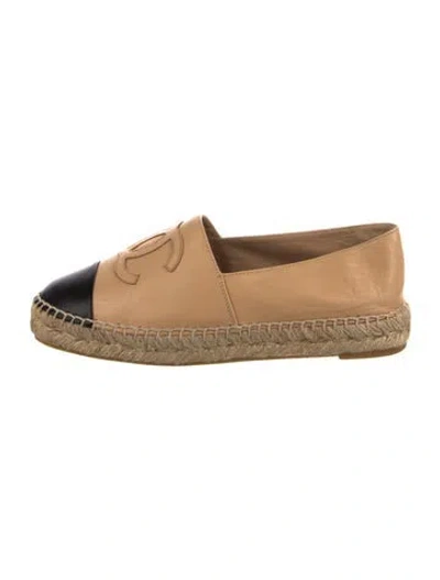 Pre-owned Chanel Interlocking Cc Logo Leather Espadrilles