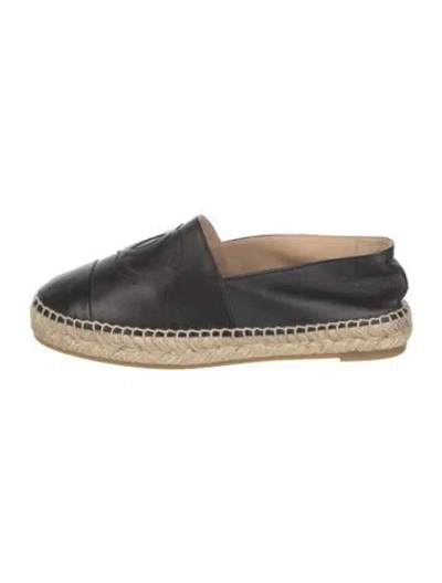 Pre-owned Chanel Interlocking Cc Logo Leather Espadrilles In Black