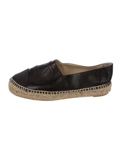 Pre-owned Chanel Interlocking Cc Logo Leather Espadrilles In Black