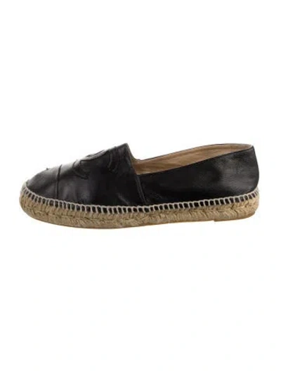 Pre-owned Chanel Interlocking Cc Logo Leather Espadrilles In Black