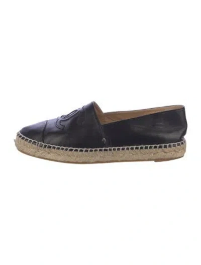 Pre-owned Chanel Interlocking Cc Logo Leather Espadrilles In Black
