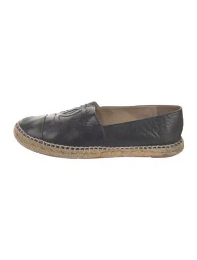 Pre-owned Chanel Interlocking Cc Logo Leather Espadrilles In Black