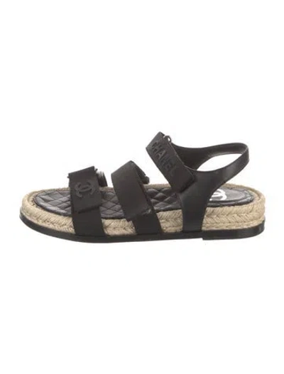 Pre-owned Chanel Interlocking Cc Logo Leather Espadrilles In Black