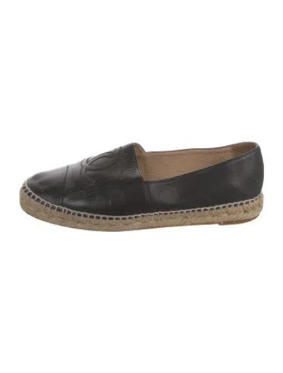 Pre-owned Chanel Interlocking Cc Logo Leather Espadrilles In Black